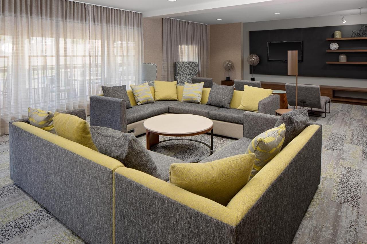 Courtyard By Marriott Houston Rice University Екстериор снимка